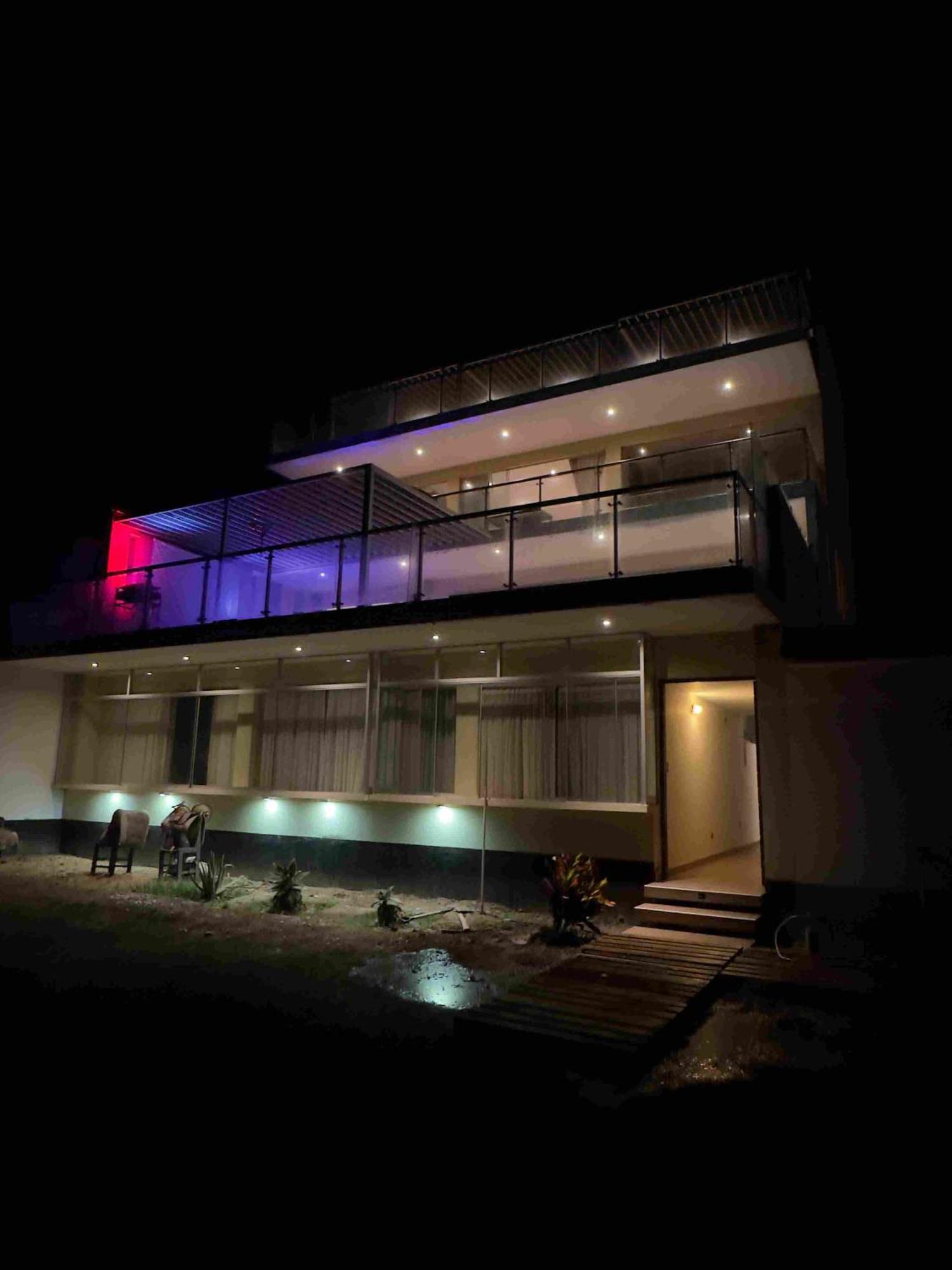 Bed and Breakfast Yolo House Peru Асія Екстер'єр фото